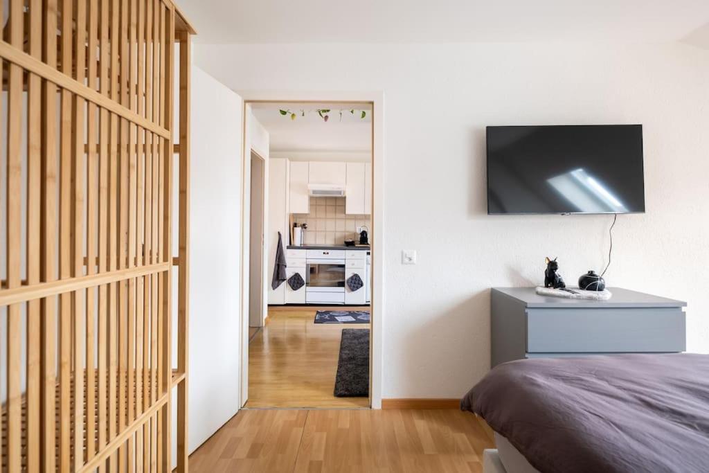 Charmante Wohnung An Beliebter, Urbaner Lage Zurych Zewnętrze zdjęcie